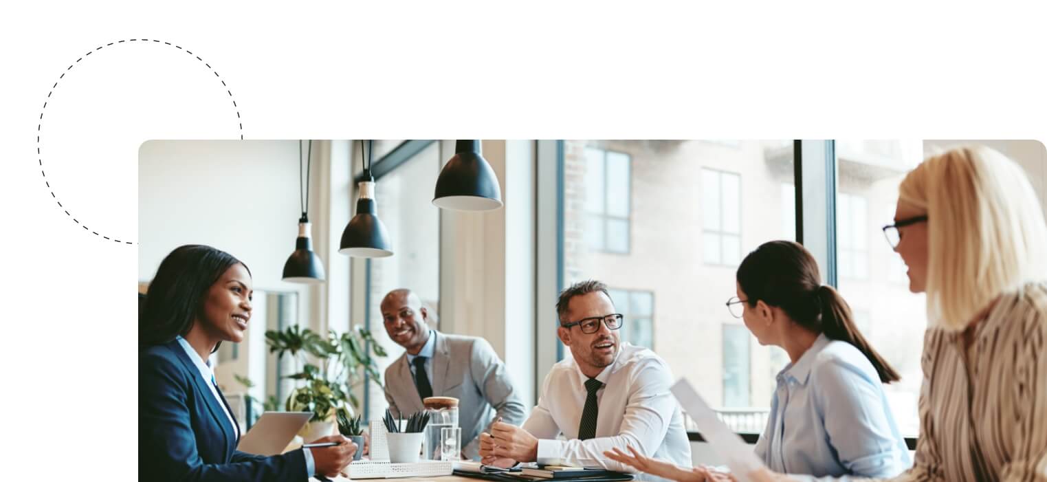 Geschäftsführung im Meeting mit HR Business Partner.