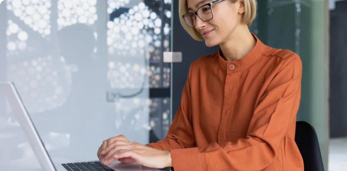 Frau ist am Bewerbungsabsage formulieren